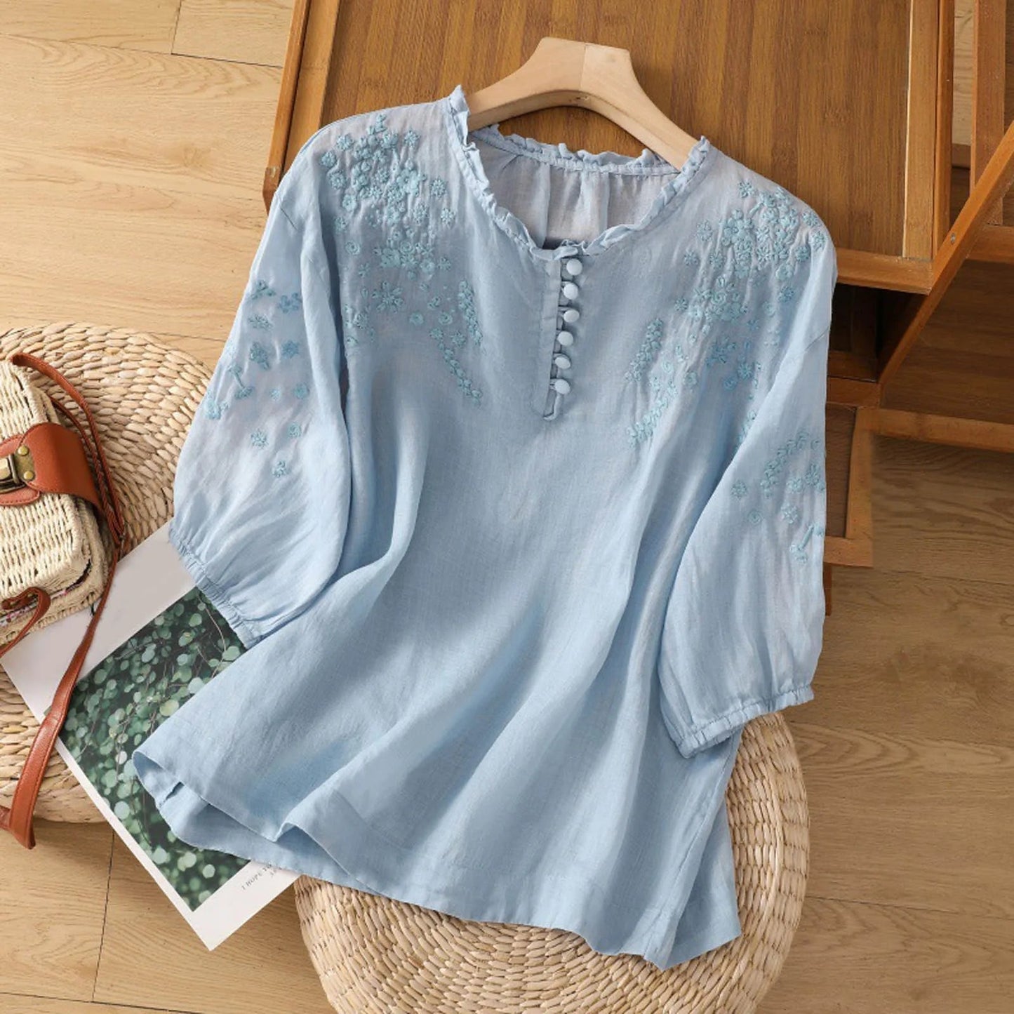 Image of Women's Embroidered 3/4 Sleeve Blouse