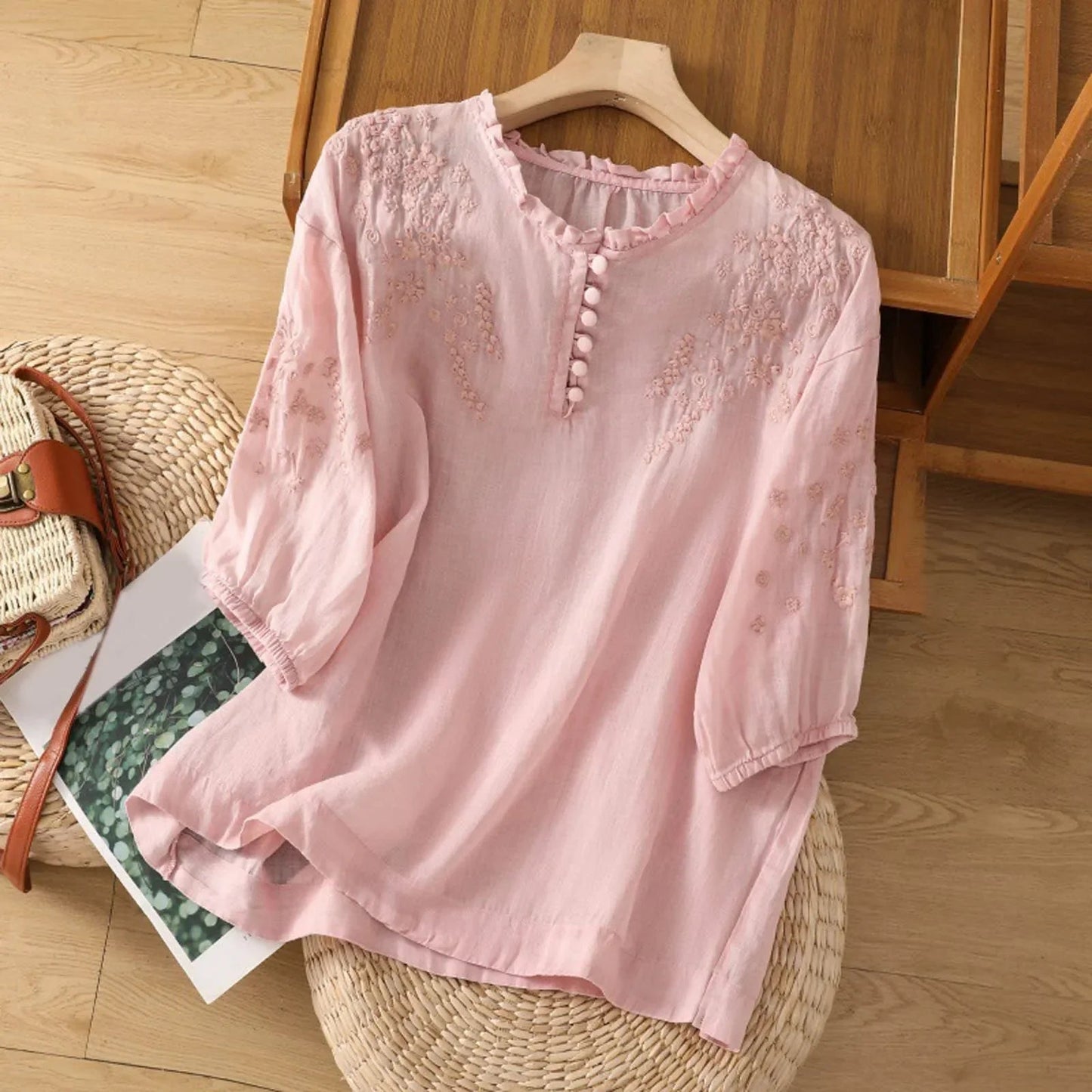 Image of Women's Embroidered 3/4 Sleeve Blouse