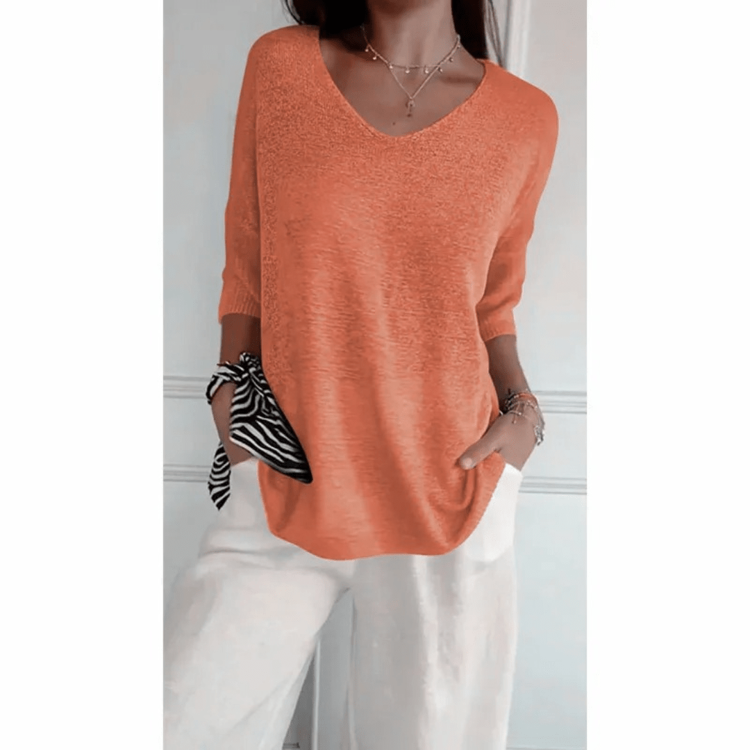 Image of Women's V-Neck 3/4 Sleeve Top