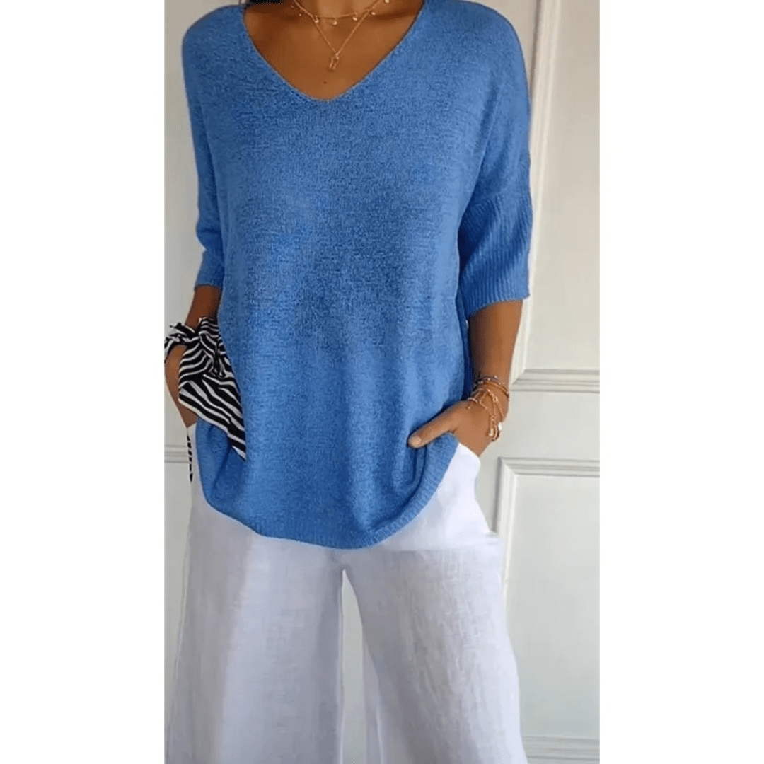 Image of Women's V-Neck 3/4 Sleeve Top