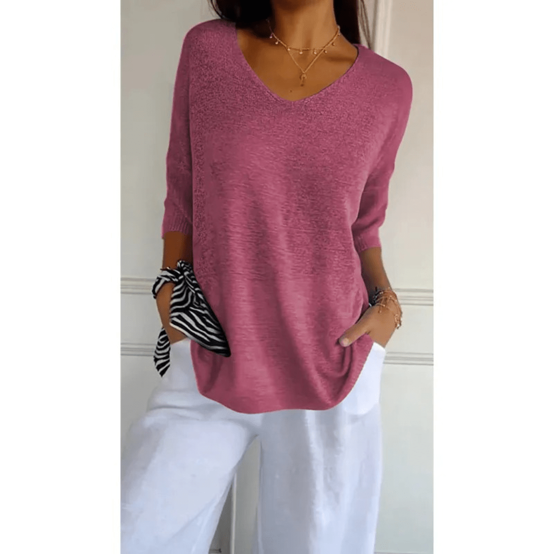 Image of Women's V-Neck 3/4 Sleeve Top
