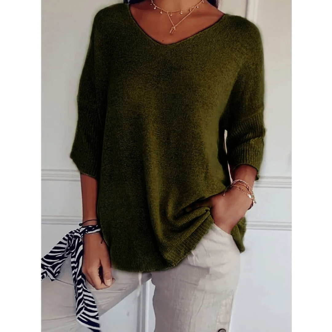 Image of Women's V-Neck 3/4 Sleeve Top