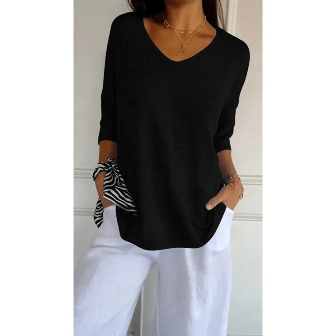 Image of Women's V-Neck 3/4 Sleeve Top