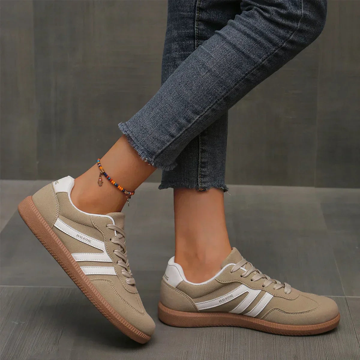 Sneakers Athletic Shoes for Women - Striped - Image 4