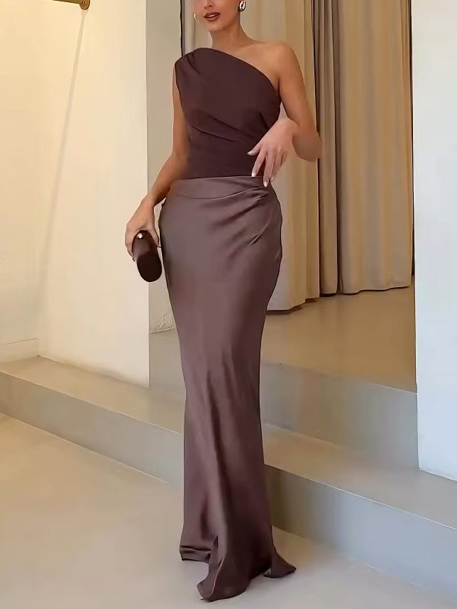 Image of Women's Fitted One Shoulder Evening Maxi Dress