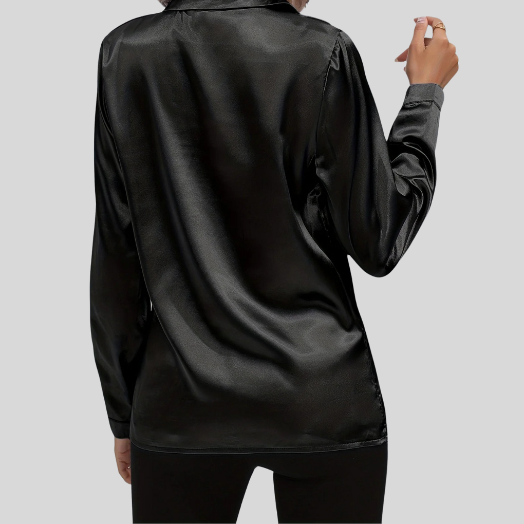 Image of Women's Long Sleeve Button-Down Blouse