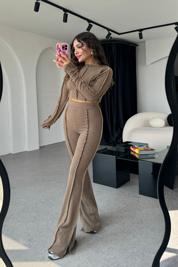 Image of Women's Long-Sleeve Two-Piece Set