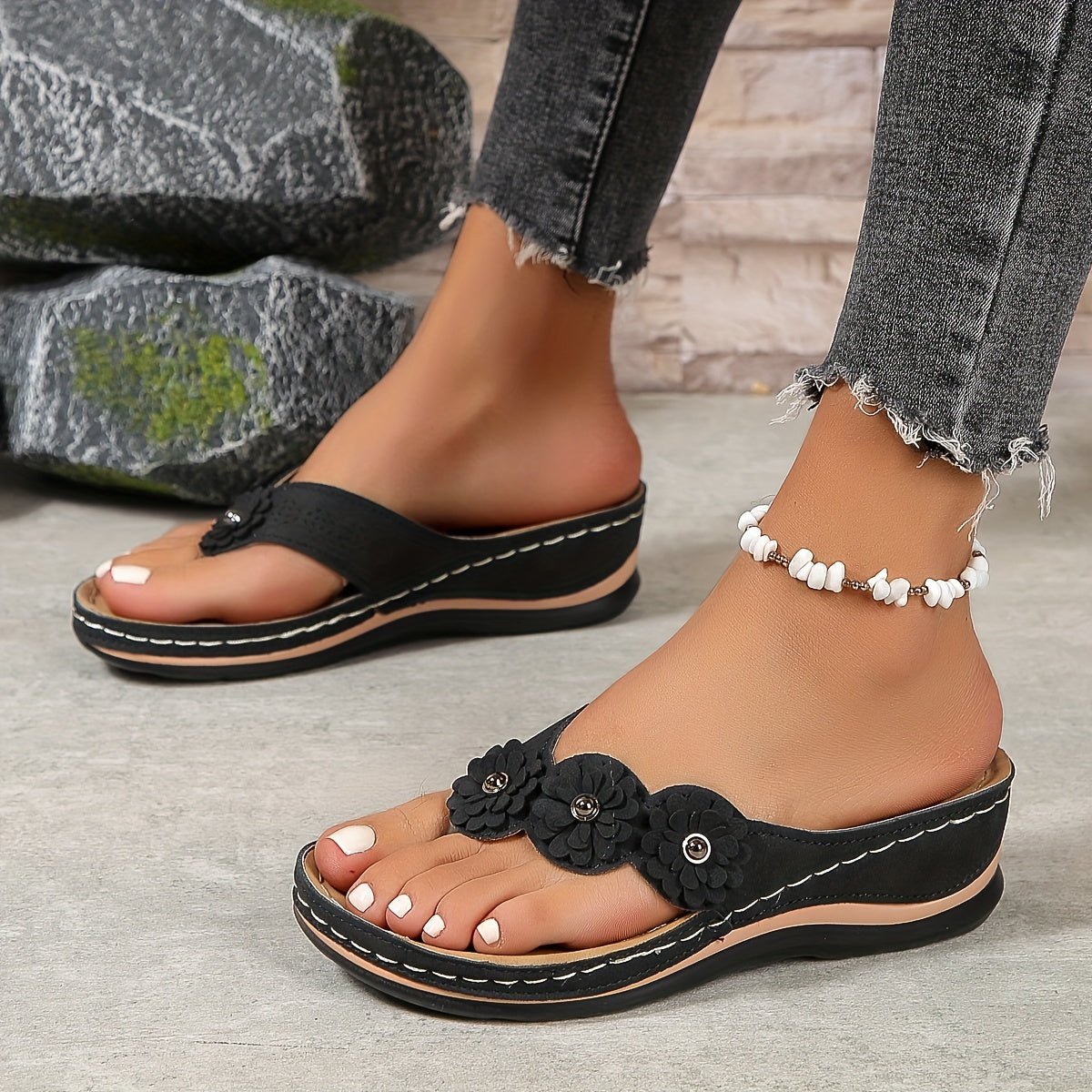 Image of Women's Orthopedic Sandals