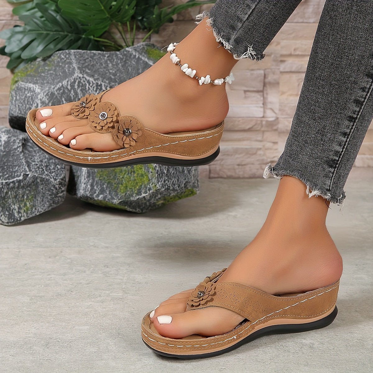 Image of Women's Orthopedic Sandals