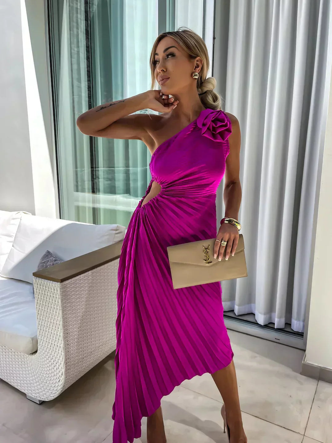 Image of Women's Pleated One Shoulder Midi Dress