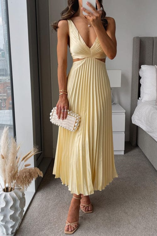 Image of Women's Pleated V-Neck A-Line Midi Dress