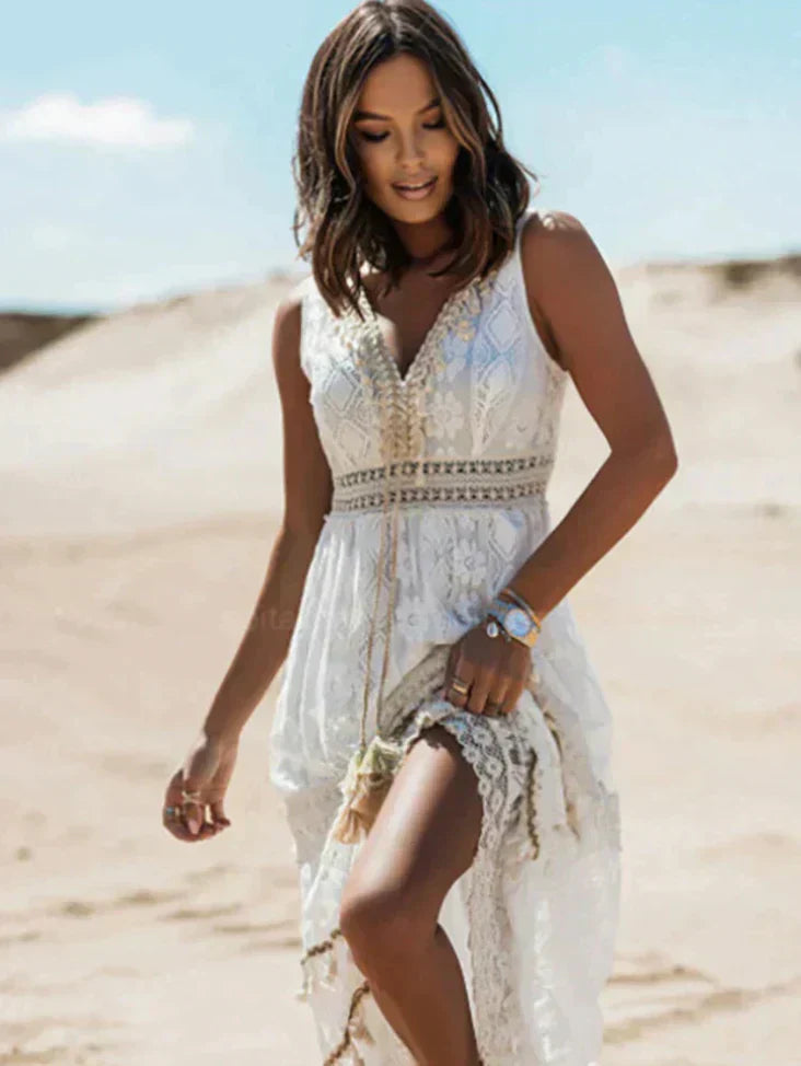 Image of Women's Sleeveless Lace Maxi Dress