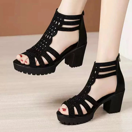 Women's Strappy Block Heel Sandals - Image 1