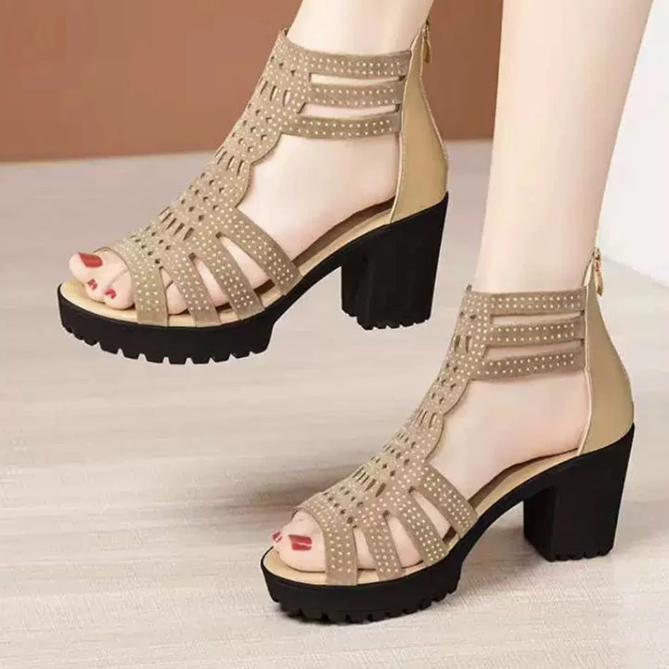 Women's Strappy Block Heel Sandals - Image 2